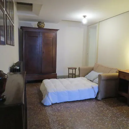 Palazzo Tanari דירה